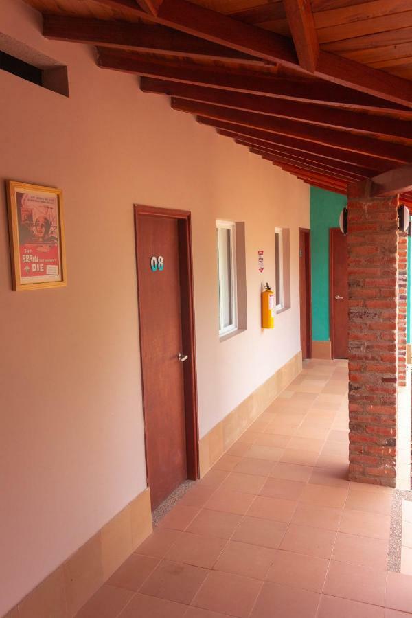 Hostal Aurora, Smith Lodging Таганга Экстерьер фото
